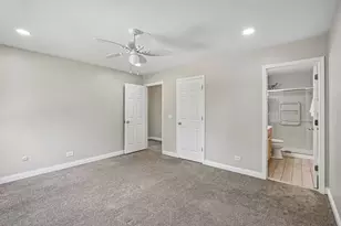 97 Burr Oak Ln, Schaumburg, IL 60193 - Photo 20