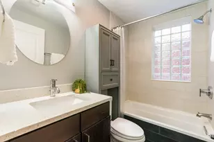 1525 N Claremont Ave, Chicago, IL 60622 - Photo 10