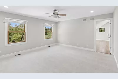1001 W Ellis Street, Palatine, IL 60067 - Photo 16