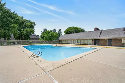 124 E Bailey Road #E, Naperville, IL 60565 - Photo 26