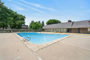 124 E Bailey Rd, Naperville, IL 60565 - Photo 26