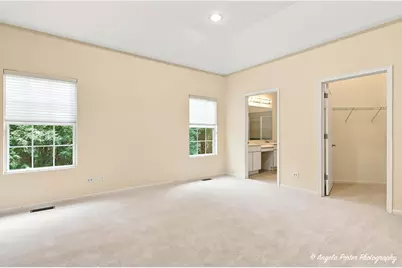 3211 Kendall Crossing, Johnsburg, IL 60051 - Photo 10
