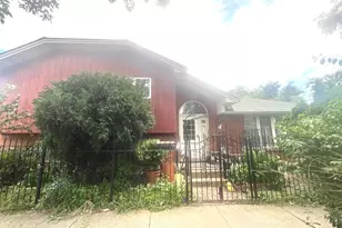 3000 W 38th St, Chicago, IL 60632 - Photo 2