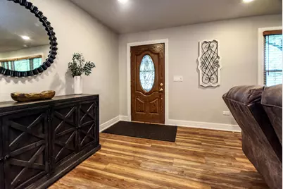 614 N Homestead Place, Joliet, IL 60435 - Photo 8