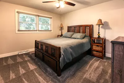 614 N Homestead Place, Joliet, IL 60435 - Photo 14
