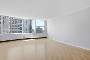 5757 N Sheridan Rd, Chicago, IL 60660 - Photo 14