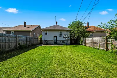 322 153rd Street, Calumet City, IL 60409 - Photo 16