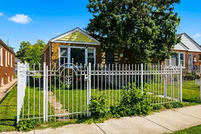 524 W 127th Place, Chicago, IL 60628 - Photo 2