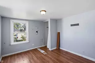 524 W 127th Pl, Chicago, IL 60628 - Photo 10