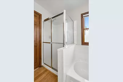 140 N Fiore Parkway, Vernon Hills, IL 60061 - Photo 16