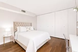 6959 N Ridge Blvd, Chicago, IL 60645 - Photo 22