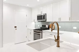 6959 N Ridge Blvd, Chicago, IL 60645 - Photo 20