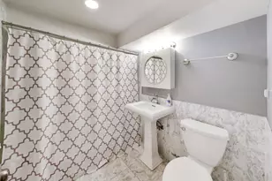5354 N Ashland Ave, Chicago, IL 60640 - Photo 26
