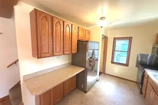 479 S Winfield Ave, Kankakee, IL 60901 - Photo 8