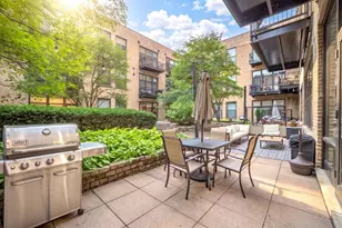 1040 W Adams St, Chicago, IL 60607 - Photo 32