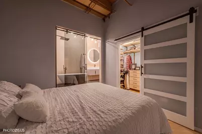 1040 W Adams Street #422, Chicago, IL 60607 - Photo 12
