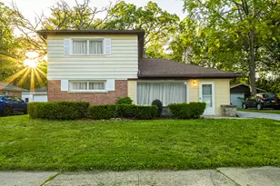 328 Oswego St, Park Forest, IL 60466 - Photo 1