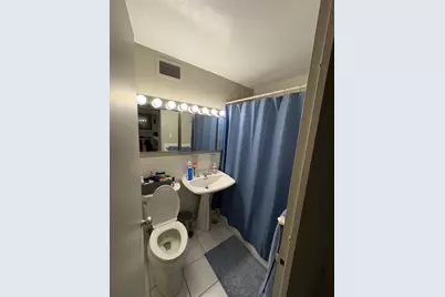 3950 N Lake Shore Drive #526, Chicago, IL 60613 - Photo 4