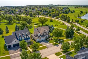 40W391 William Cullen Bryant St, Saint Charles, IL 60175 - Photo 44