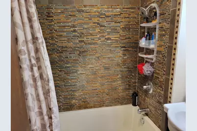 1204 E 20th Street, Sterling, IL 61081 - Photo 8