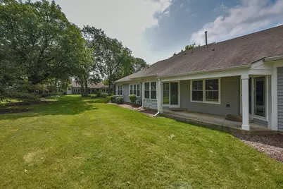 248 Willow Parkway, Buffalo Grove, IL 60089 - Photo 14