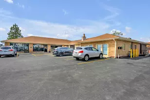 6000 W 159th St, Oak Forest, IL 60452 - Photo 1
