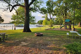 25168 W Edgar Ave, Antioch, IL 60002 - Photo 2