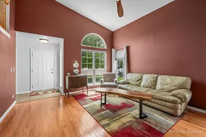 1041 Noelle Bend, Lake in the Hills, IL 60156 - Photo 6