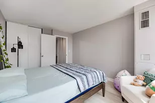 1660 N La Salle Dr, Chicago, IL 60614 - Photo 14
