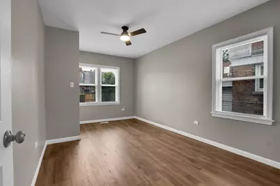9606 S Eggleston Avenue, Chicago, IL 60628 - Photo 16