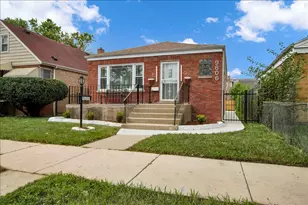 9606 S Eggleston Ave, Chicago, IL 60628 - Photo 2
