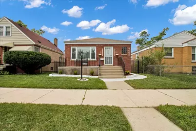 9606 S Eggleston Avenue, Chicago, IL 60628 - Photo 1