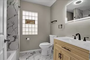 9606 S Eggleston Ave, Chicago, IL 60628 - Photo 14