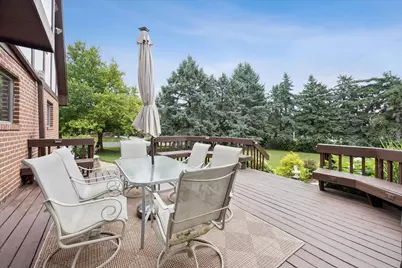 6001 Sedgley Court, Burr Ridge, IL 60527 - Photo 4