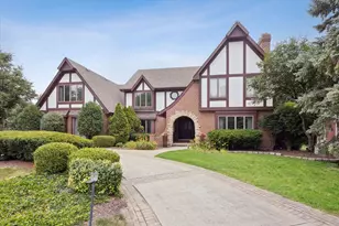 6001 Sedgley Ct, Burr Ridge, IL 60527 - Photo 1