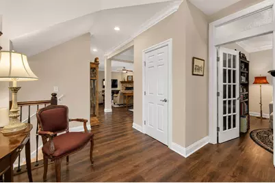 203 N 4th Avenue, Saint Charles, IL 60174 - Photo 4