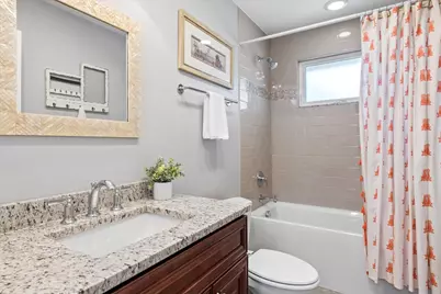 1041 Longmeadow Drive, Glenview, IL 60025 - Photo 14