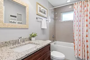 1041 Longmeadow Dr, Glenview, IL 60025 - Photo 14
