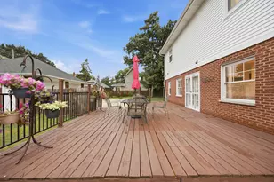 186 N Du Bois Ave, Elgin, IL 60123 - Photo 48