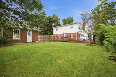 186 N Du Bois Avenue, Elgin, IL 60123 - Photo 54