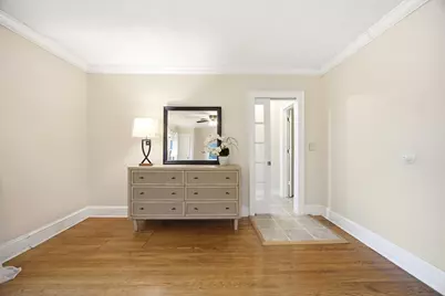 186 N Du Bois Avenue, Elgin, IL 60123 - Photo 30