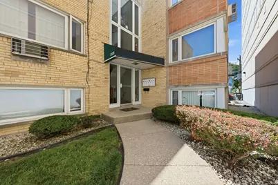 3326 Grove Avenue #6, Berwyn, IL 60402 - Photo 4