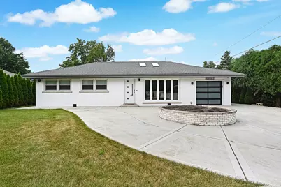 16W361 95th Place, Burr Ridge, IL 60527 - Photo 1