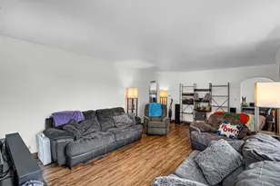 2740 Ridge Rd, Lansing, IL 60438 - Photo 4