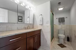 828 Graceland Ave, Des Plaines, IL 60016 - Photo 16