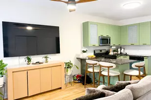 4517 N Central Park Ave, Chicago, IL 60625 - Photo 2