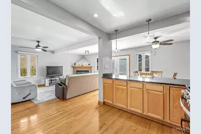 8224 N Oleander Avenue, Niles, IL 60714 - Photo 22