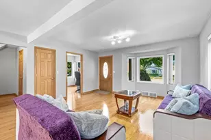 8224 N Oleander Ave, Niles, IL 60714 - Photo 12