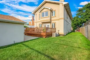 8224 N Oleander Ave, Niles, IL 60714 - Photo 52