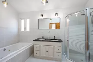 8224 N Oleander Ave, Niles, IL 60714 - Photo 30